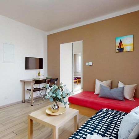 Apartman Dubova Миловице Экстерьер фото